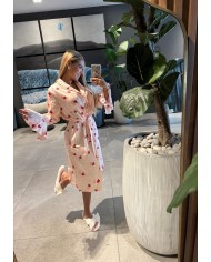Levantadora de corazones en seda