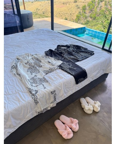 Pijamas exclusivas de alta calidad para mujeres hermosas como tu.