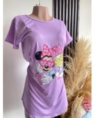 Hermosa bata en piel de durazno, textura suave, elástica y cómoda.