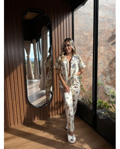 Pijama hermosa para mujer